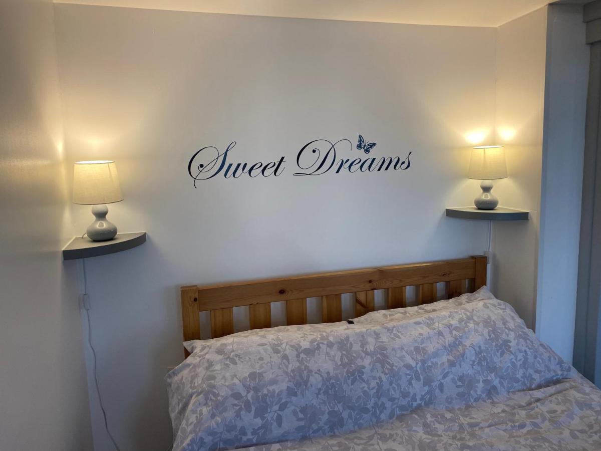 Oakleigh Lodge Stalbridge Εξωτερικό φωτογραφία